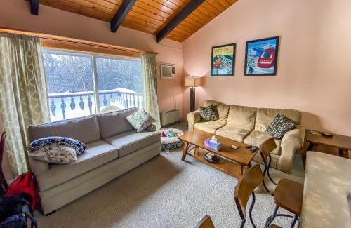 Bartlett Apartment | Mountain Oasis