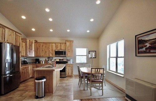 Whitehall House | Mountain Oasis with Spectacular Views 1001