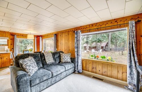 Cascade House | Mountain Retreat at Base of Pikes Peak!