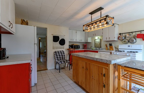Bakers Mills House | Mountain Retreat: 4BR with Office, 1GB Internet, next to Adventures and More.