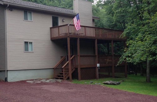 Lake Harmony Estates House | Mountain Retreat abuts Boulderfield: Sleeps 16, 5 Br, 2 Baths, 2 Decks, Hot Tub