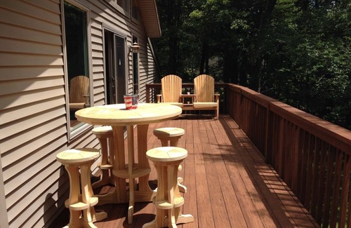 Lake Harmony Estates House | Mountain Retreat abuts Boulderfield: Sleeps 16, 5 Br, 2 Baths, 2 Decks, Hot Tub