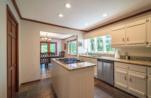Blairsville House | Mountain Retreat Panoramic Lake Views Private Dock