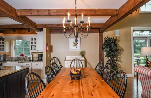 Swanton House | Mountain Splendor | Great Location, Amenities!