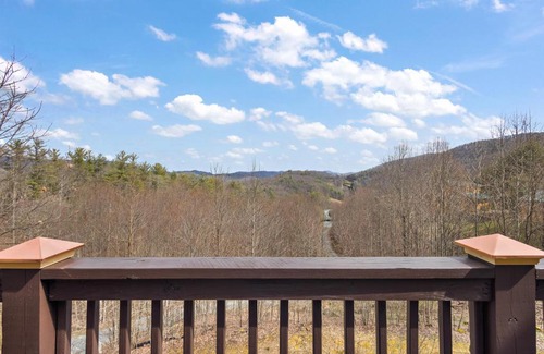 Sugar Grove House | Mountain Thyme