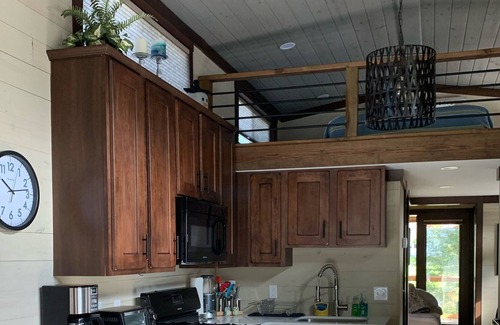 Upward House | Mountain Tiny House Retreat on the Pond