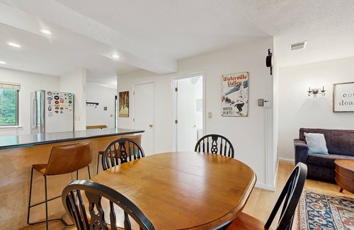 Waterville Valley House | Mountain Townhome w/pool access, private patio, walk to town