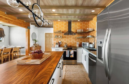 Wonder Valley House | Mountain Rising