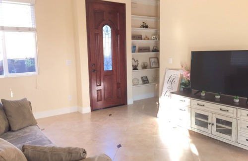Azusa House | Mountain View - 3 bedrooms/2 baths back house DisneyLand