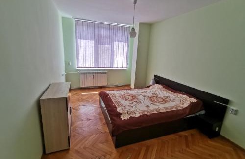 Vratsa Apartment | Mountain view apartment