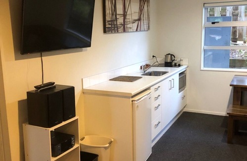 Ohakune House | Mountain View Apartments Ohakune - 27A&B/8 BDR