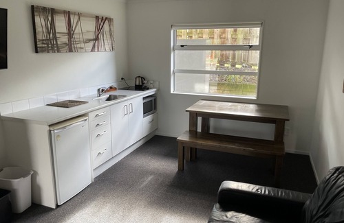 Ohakune House | Mountain View Apartments Ohakune - 27A&B/8 BDR