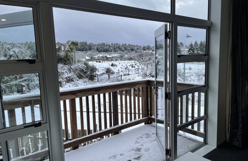 Ohakune House | Mountain View Apartments Ohakune - 27A&C/8 BDR