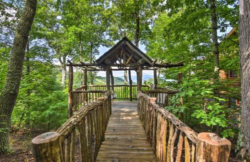 Mountain Air Apartment | Mountain-View Blue Ridge Condo 36 Mi to Asheville
