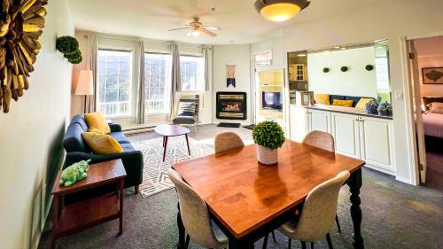 East Kootenay Apartment | Mountain View Suites by StayIn