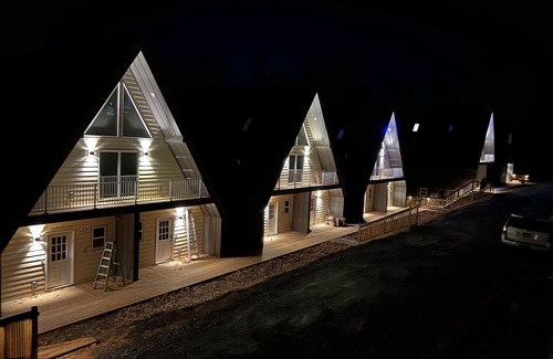 Skyland Cabin | Mountain View Cabin @ Skylaranna Resort