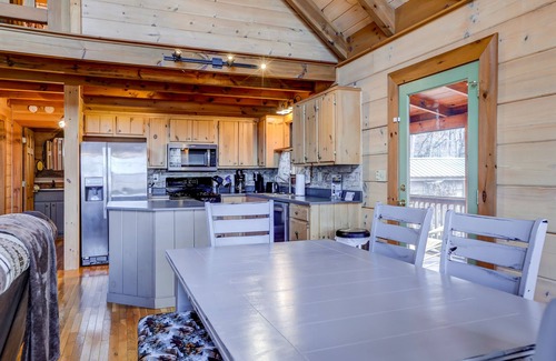 Blue Ridge Cabin | Mountain-view cabin with private hot tub, firepit, pool table, fireplace & stove