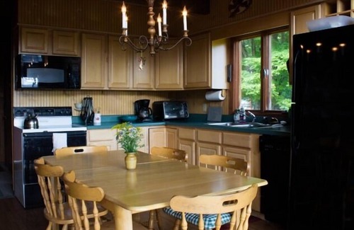 Sabael Ski Chalet | Mountain View Chalet