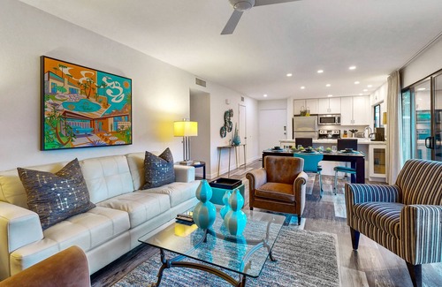 Sunrise Vista Chino Condo | Mountain-view condo in a mid-century community with 3 pools & tennis