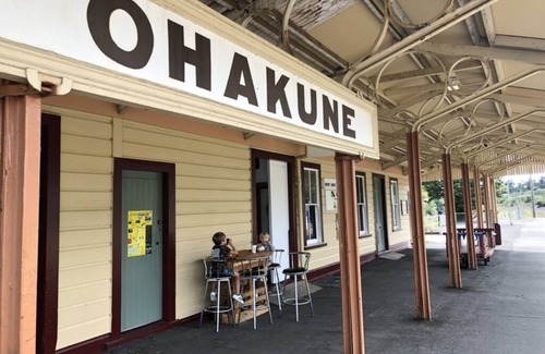 Ohakune House | Mountain View Cottage - Junction