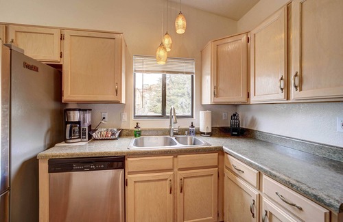 Prescott House | Mountain-View Deck: Pet-Friendly Home in Prescott