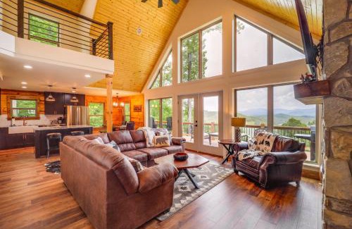 Fleetwood House | Mountain-View Fleetwood Retreat with Deck and Grill