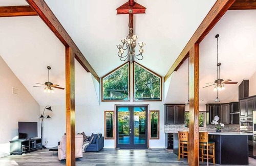 Bonita House | Mountain View Glendora