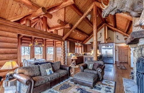 Franklin House | Mountain-view log home with hot tub, firepits, pool table & air hockey