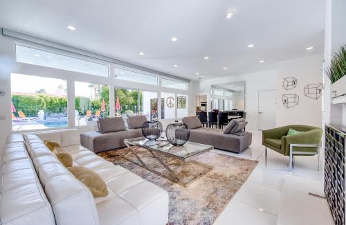 The Movie Colony House | Mountain View Oasis Permit# 1630
