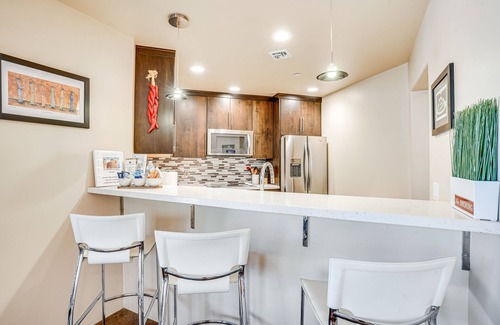 West Sedona Apartment | Mountain-View Patio: Sedona Suite Near Trails