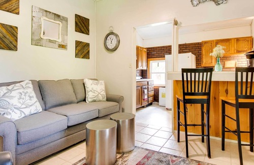 Pisgah Forest Cabin | Mountain-View Pisgah Forest Getaway w/ Fire Pit!