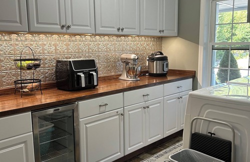 Mount Sunapee House | Mountain View Retreat-Sunapee