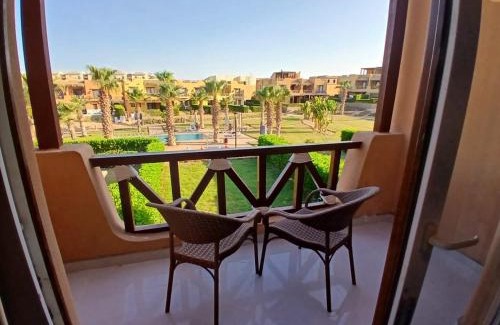 Zafarana Ski Chalet | Mountain View Sokhna 1, Villa 4 Bedrooms, Direct to Pool, 300 M to Beach & Dayra Camp, Families ONLY
