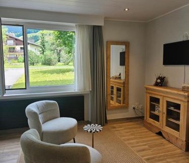 Klosters-Serneus Apartment | Mountain View Studio Klosters