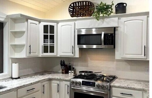 Colorado Springs House | Mountain View Country Home with beautiful views out every window.n