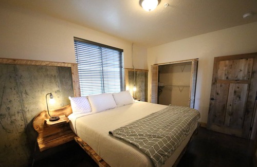 Missoula Apartment | Mountain View