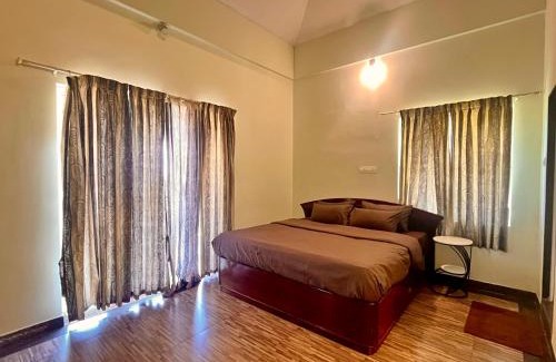 Ooty Villa | Mountain view villa