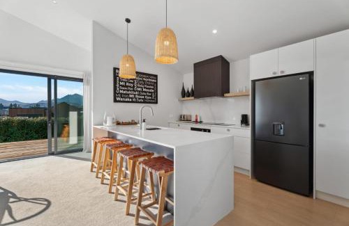 Wanaka House | Mountain View Wanaka Retreat