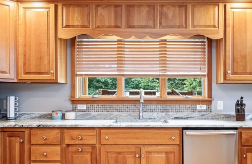 Naples House | Mountain Views, Hot Tub, Spa, Fire Pit, Game Room