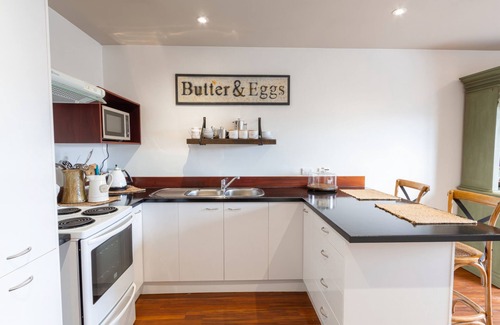 Methven Apartment | Mountain Views on Main Street
