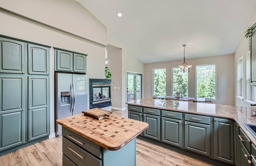 Woodland Park House | Mountain Views, Perfect Location