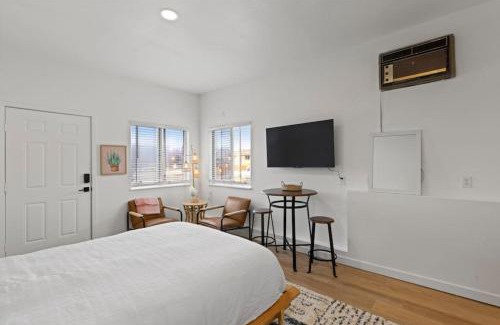 Northeast Colorado Springs Apartment | Mountain Views, Rainfall Shower, Studio Apartment