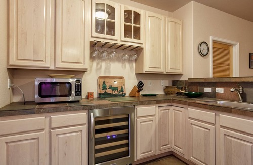 Kissing Camels House | Mountain Views, Large Awesome Home in Gated Community - 7 Miles from AF Acad