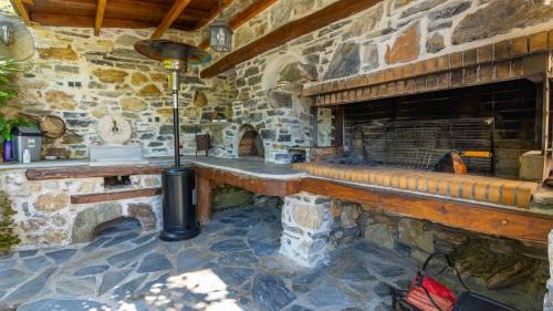 Zagora-Mouresi Apartment | Μountain Whispers