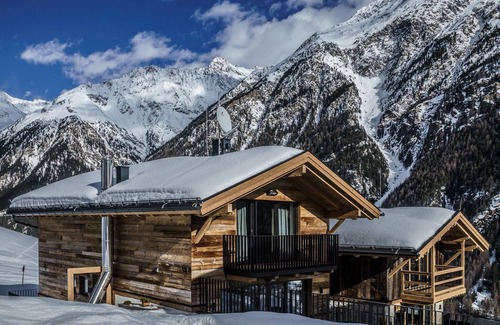 Soelden Ski Chalet | Mountaineer chalet - top location directly on the ski slope with a fantastic view