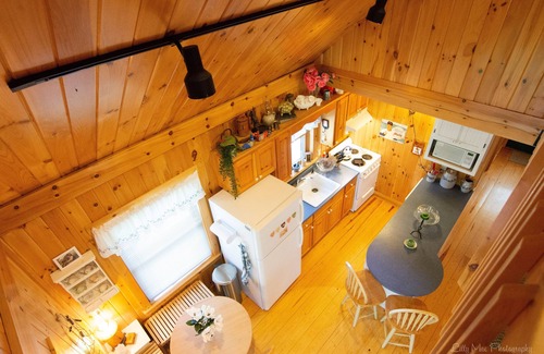 Shapleigh Cabin | Mountains, Beach, or Boston Day Trips! Swimming, Foliage, Winter Sports Nearby