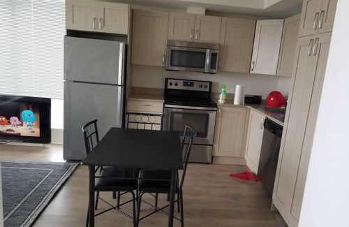 Brentwood Condo | Mountains in your field of view | 2 Bedrms