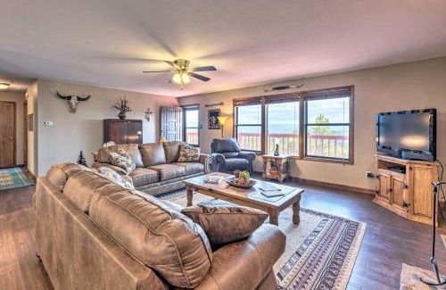 Ruidoso House | Mountains Majesty Cabin with Hot Tub and Mtn Views!