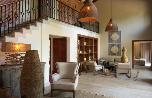 Rionegro Hotel | Mountains Of Hope