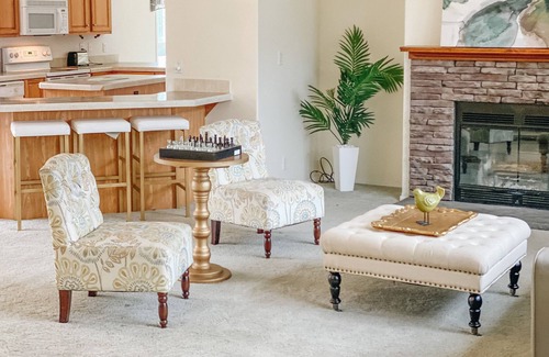 Nashoba House | Mountains. River. Pond. 55 Acre Secluded Oasis GET A WAY